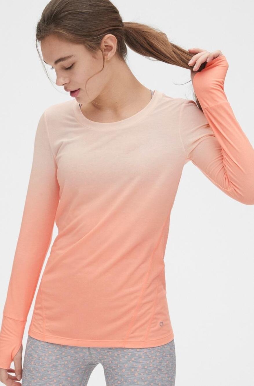 GAP Fit Peach Coral Ombre Long Sleeve Athletic Top, Medium